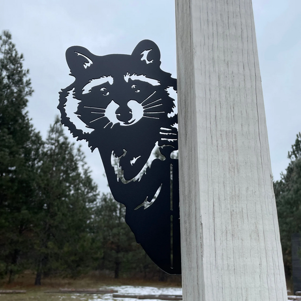 🤣Peek-a-Boo Flipping Off Metal Sign