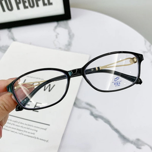 🎁2024 New Year Hot Sale🎁WOMEN'S FASHION LIGHTWEIGHT METAL ANTI-BLUE LIGHT READING GLASSES